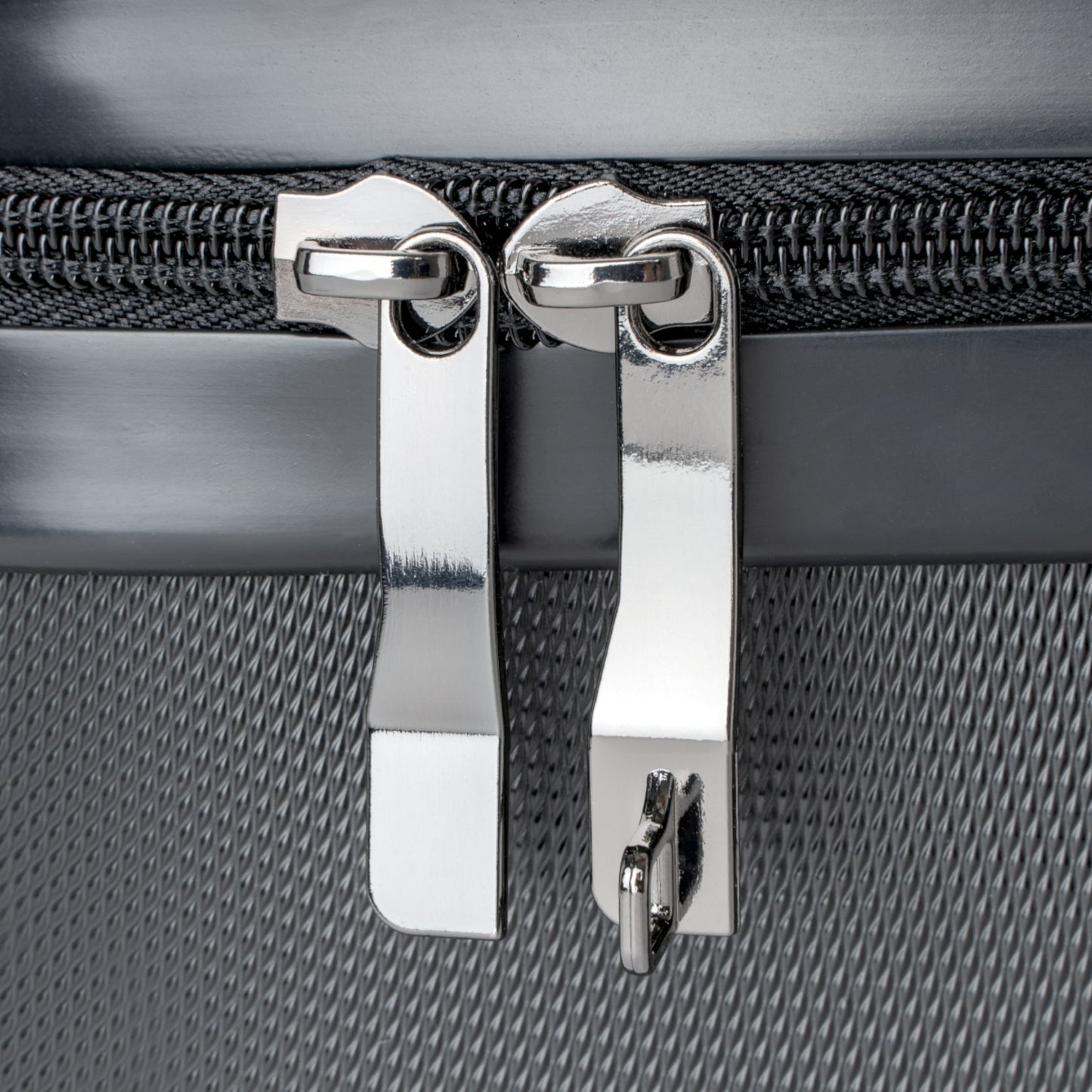 Stylish Travel Suitcase with BVB Design for On-the-Go Adventures